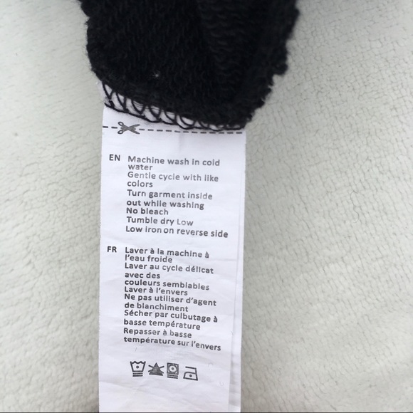 Revamped Black Off the Shoulder - Picture 4 of 4